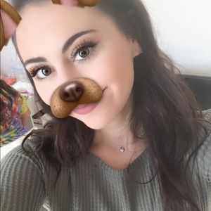 Meet your Posher, Karlie